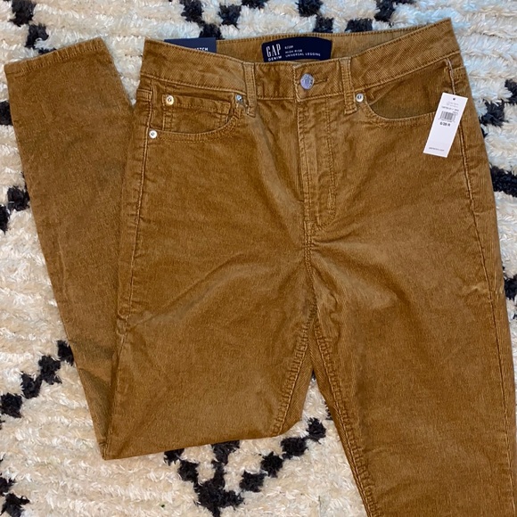 Gap High Rise Universal Legging NWT - Picture 4 of 9